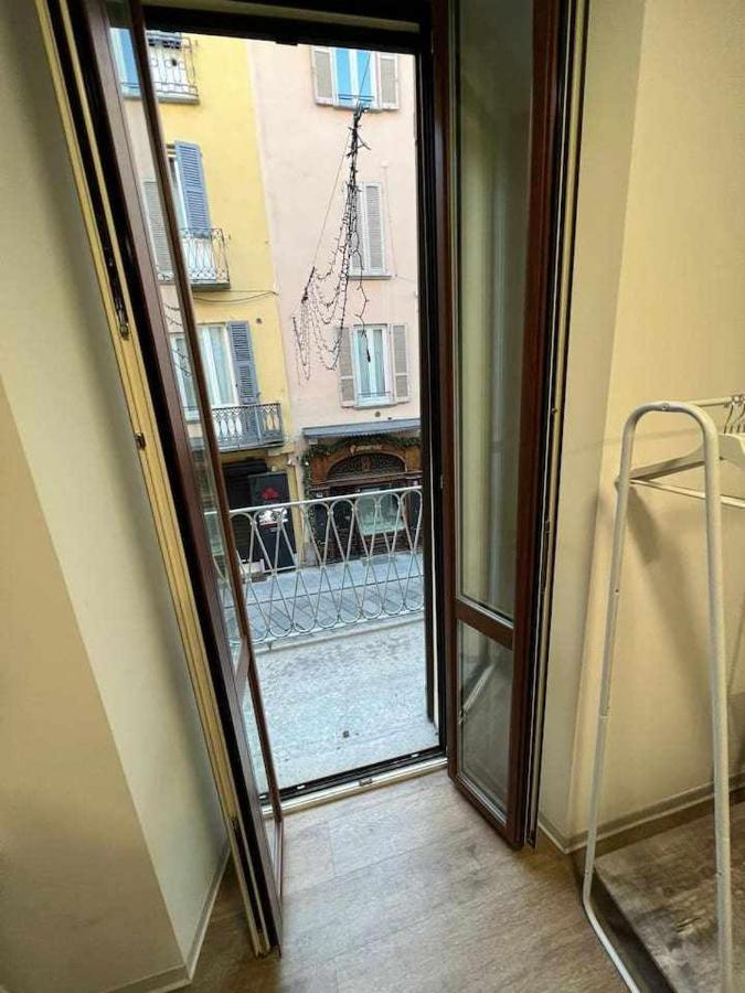 La Stanza Del Manzoni 1 Piano No Ascensore Pavia Exterior foto